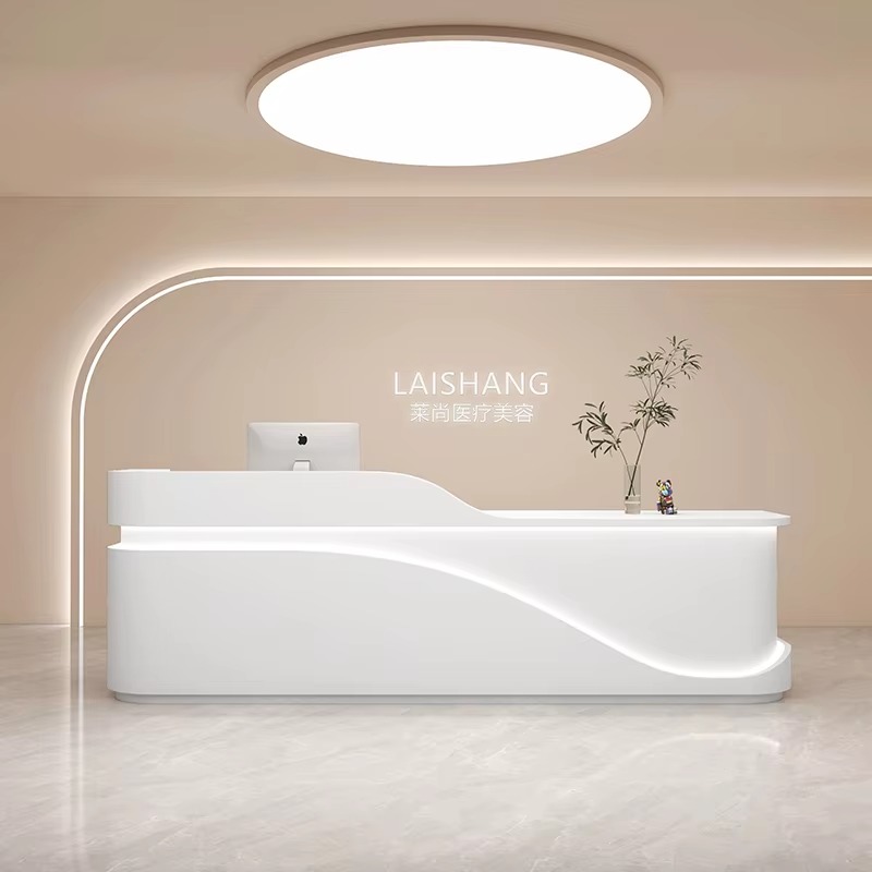 大型ホテルの受付カウンター、美容室の白い受付デスク、モダンな - Office Furniture Logo のレビューと価格