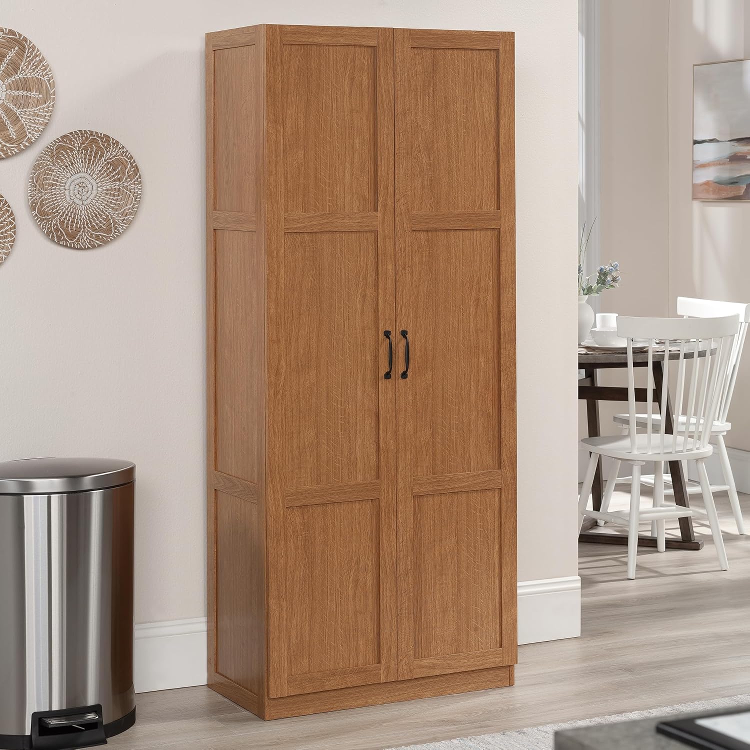 背の高い収納キャビネット、自立型キッチンパントリー収納オーガ - Office Furniture Cabinets のレビューと価格